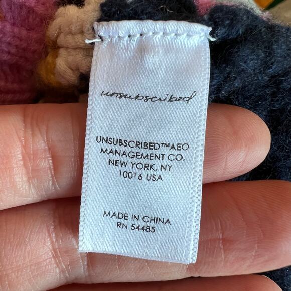 Unsubscribed Cashmere Striped Sweater XS – Relaxed & Cropped Fit - Picture 10 of 13